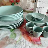 lotto piatti+tazzine ikea