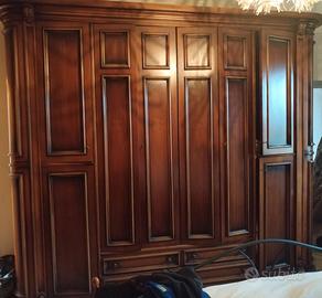 Armadio in legno