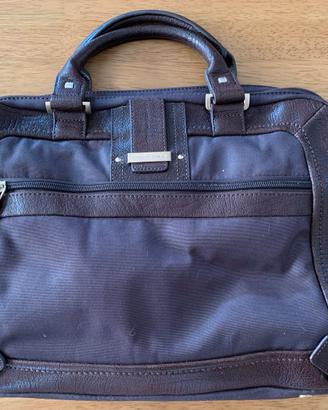 Cartella da lavoro Piquadro porta PC con tracolla