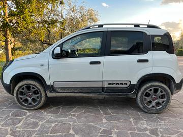 FIAT PANDA CROSS 2021 -38000km- unico proprietario