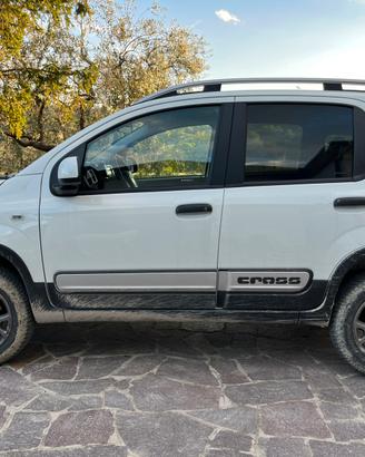FIAT PANDA CROSS 2021 -38000km- unico proprietario