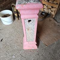 fontana in cemento vintage