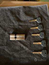 Cilindro europeo Cisa 30+50 ottonato