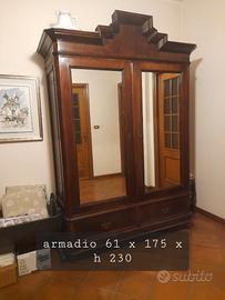 Armadio primi 900  con appenderia e cassetti dim 6