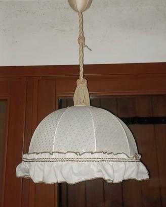 lampadario vintage in tessuto con telaio in ferro