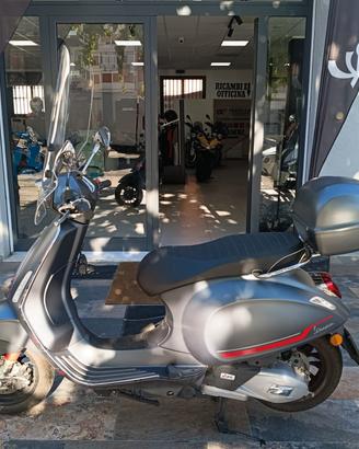 Piaggio Vespa 150 Sprint S TECH GRIGIO