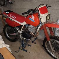 Honda XR 600 R dall'Ara 89'