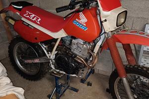 Honda XR 600 R dall'Ara 89'