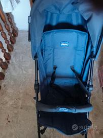 Passeggino leggero chicco