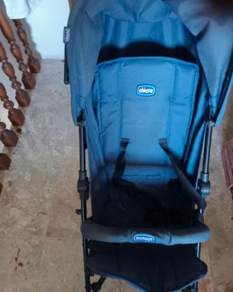 Passeggino leggero chicco