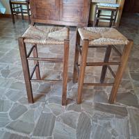 Sgabelli in legno