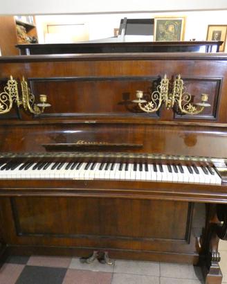 Pianoforte GAVEAU d'epoca in noce con candelabri