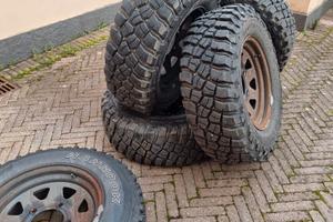 Pneumatici e cerchi per fuoristrada