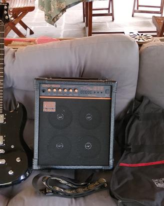 chitarra elettrica framus e amplificatore roland