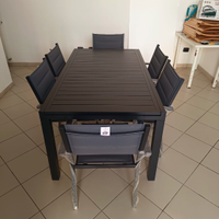 Tavolo da giardino con 6 sedie