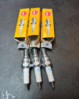 Candele moto scooter Honda NGK CR8EH-9