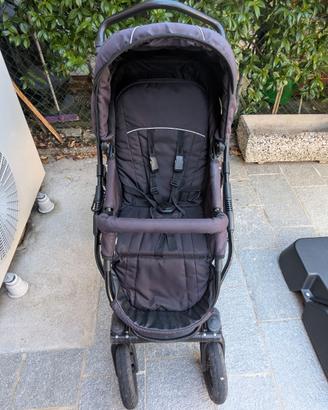 Carrozzina, passeggino e pedana marca Trille