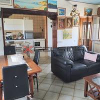 TAGLIO DI PO: Casa singola in campagna
