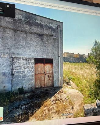 Terreno con garage