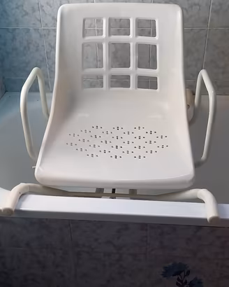 sedia girevole da vasca