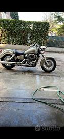 Honda shadow 750