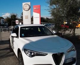 Alfa Romeo Stelvio 2.2 Turbodiesel 190 CV AT8 Q4 B