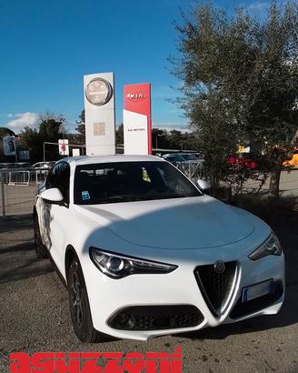 Alfa Romeo Stelvio 2.2 Turbodiesel 190 CV AT8 Q4 B