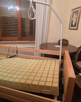 Letto ospedaliero