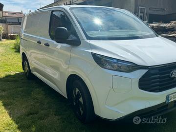 Ford Transit Custom Plugin Hybrid