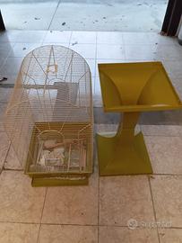 voliera con piedistallo 