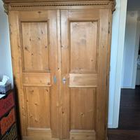 Elegante armadio provenzale - 2 ante