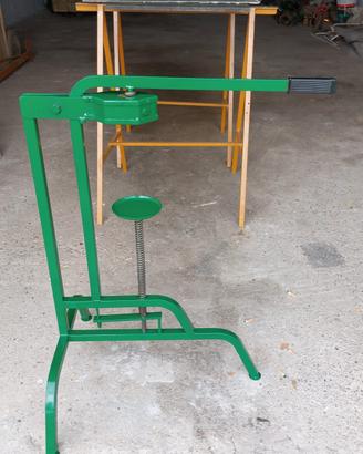 imbottigliatrice tappi in sughero