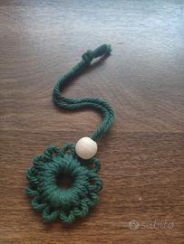 Ciondolo fiore Macramè fatto a mano -diam 5mm