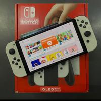 Nintendo switch oled + 2 giochi 