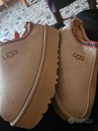Ugg tazz beige 