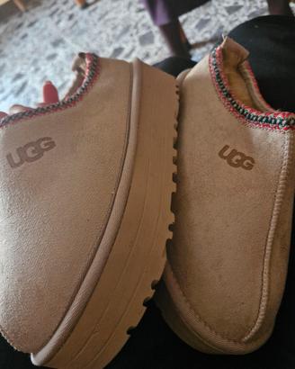 Ugg tazz beige 