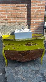 Mobile antico,trasformao a mobile bagno