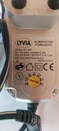 Alimentatore regolabile