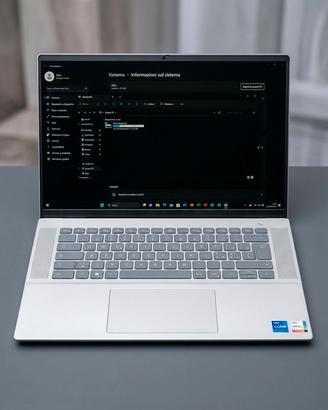 Dell Inspiron 16" i7 12Gen | 32GB RAM | 1TB SSD