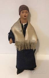Bambola vintage egiziana (in abiti tradizionali)