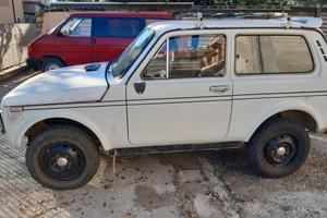 lada niva 