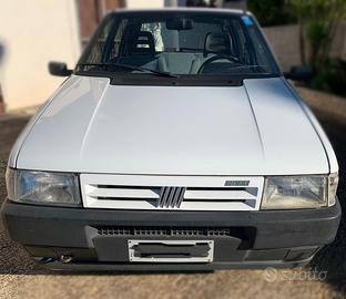 Fiat UNO 1100