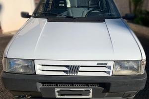 Fiat UNO 1100
