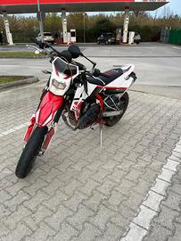 SWM sm 125 r