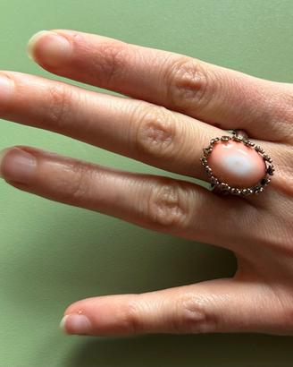 Anello bigiotteria tipo corallo rosa ovale