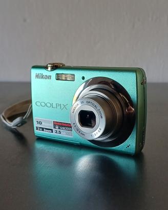 Nikon Coolpix S220 10 MP Sensore CCD - Verde Acqua
