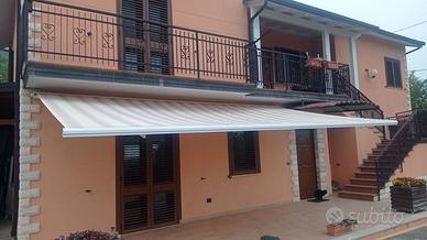 TENDA DA SOLE MOTORIZZATA