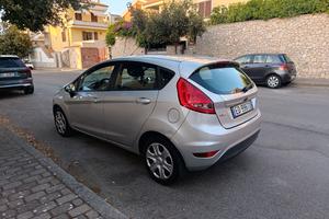 Ford Fiesta 1.4 Tdi 5 Porte