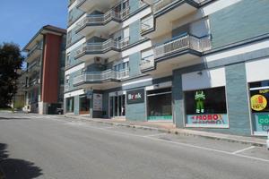 Negozio a Noci, 1 locali