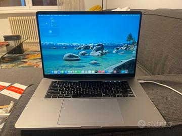 MacBook Pro 2019 16”